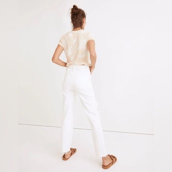 Madewell The Perfect Vintage Straight Jean in Tile White: Ripped-Knee Edition 27 - Picture 3 of 13